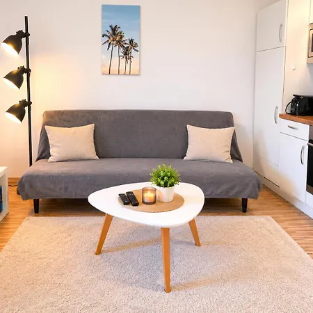 Апартаменты Comfort Near Station *
