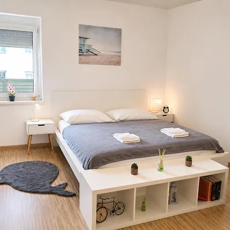 Comfort Near Station Апартаменты *